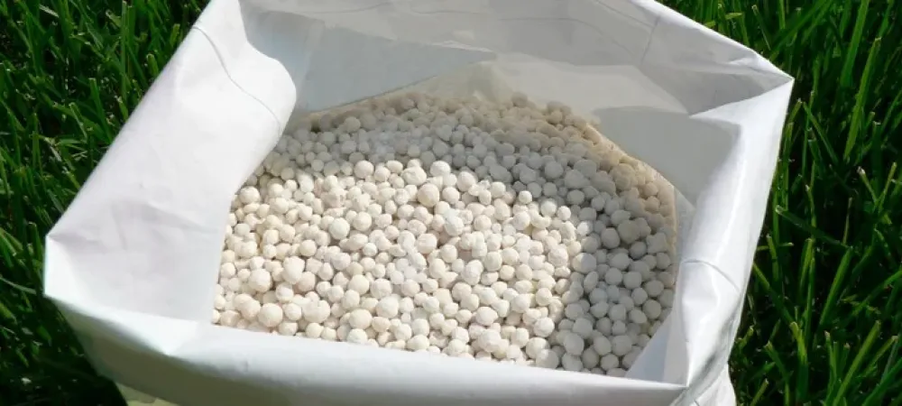 bag-of-white-granular-fertilizer